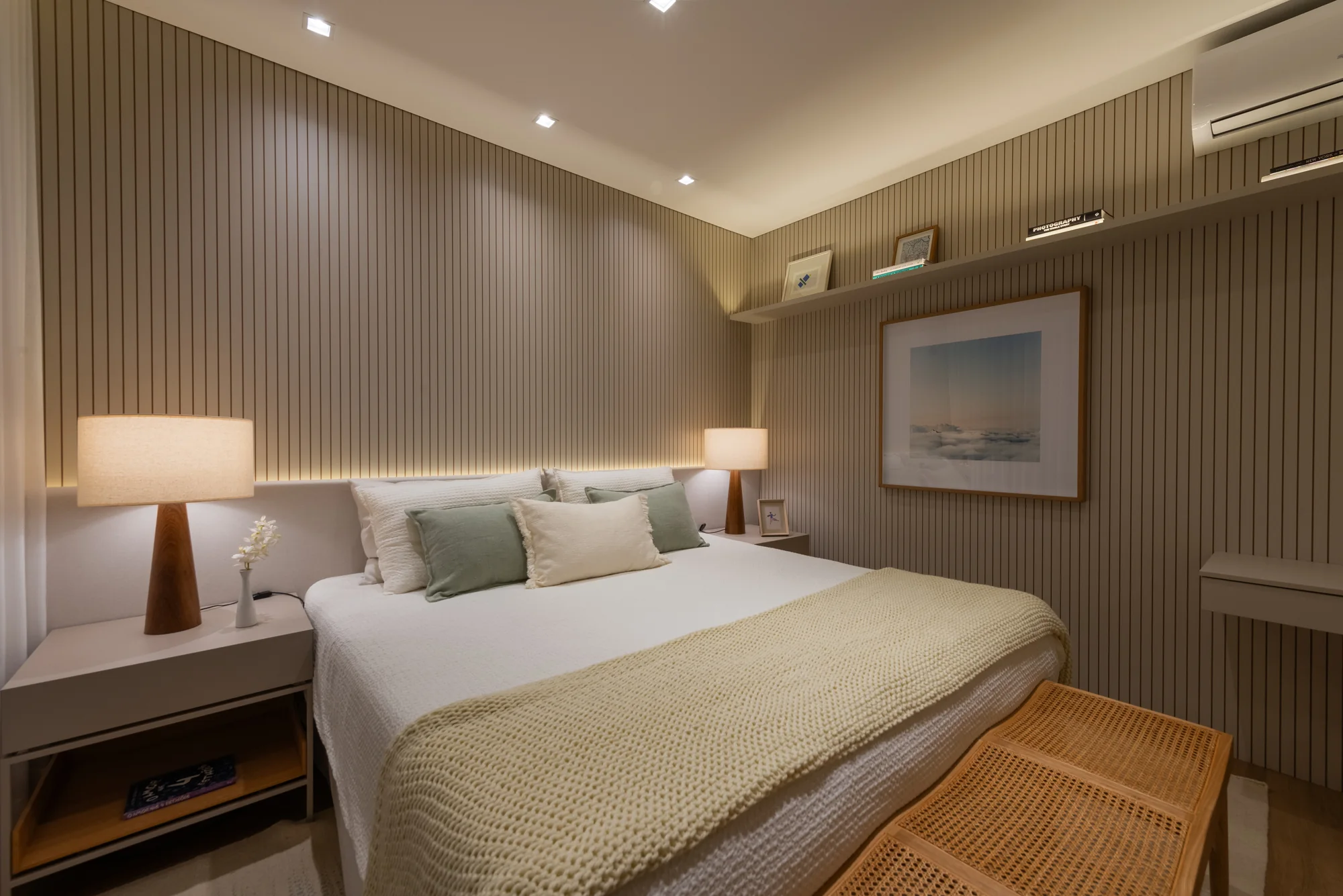 Quarto com suíte principal - 167m² (Foto do decorado)