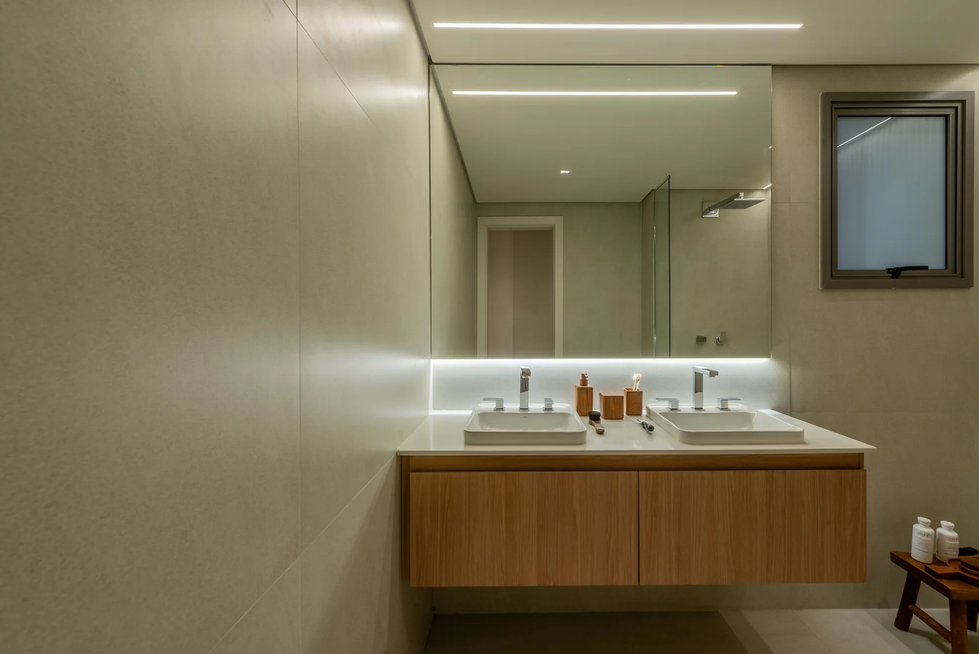 Banheiro da suíte principal - 171m² (Foto do decorado)
